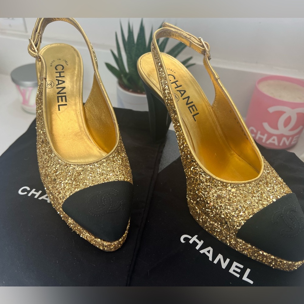 CHANEL Gold and Black Slingback Shoes